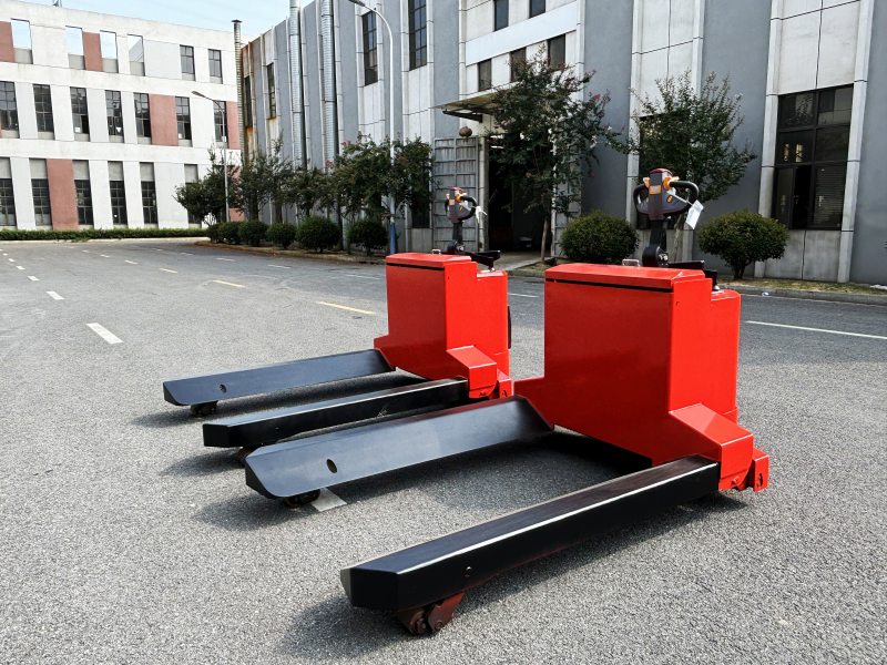 NEOlift customized pallet trucks